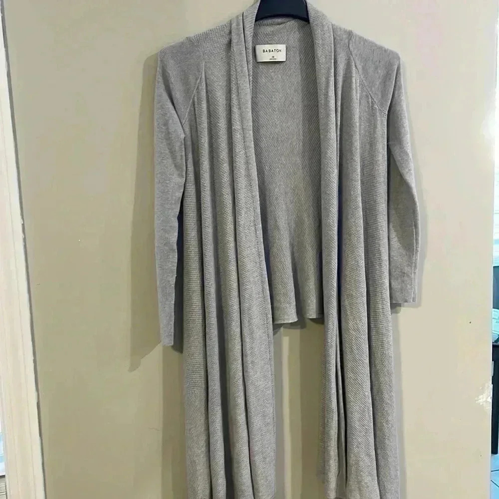 [S]Aritzia Babaton Baldrick Silk Modal Poly Blend Light  Gray Knit Open Cardigan - Picture 2 of 7